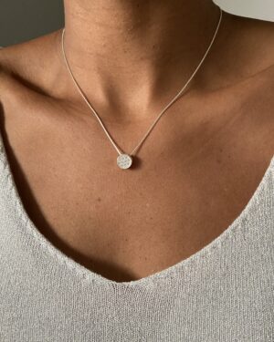 Colar Redondo Cravejado