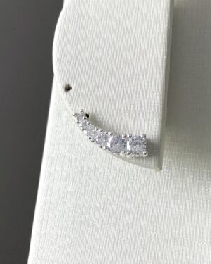 Brinco Ear Cuff Ponto de Luz