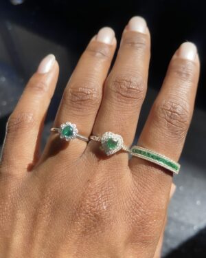 Anel Coração Cravejado Verde