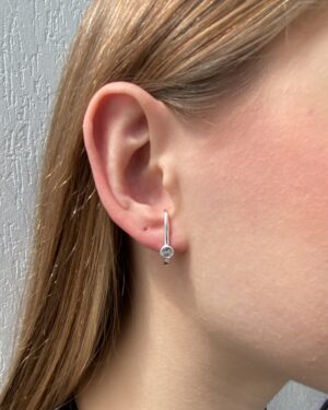 Brinco Ear Hook Pontinho