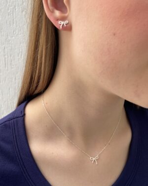 Colar Lacinho Cravejado