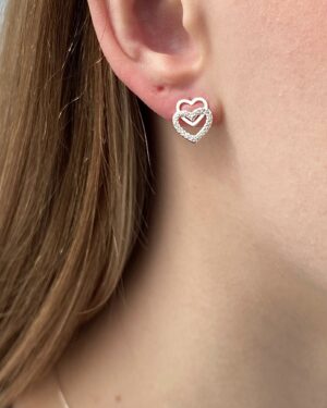 Brinco Dois Corações Rosa