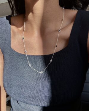 Colar Pontinhos Preto 60 cm