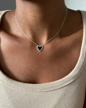 Colar Coração Ônix Crav