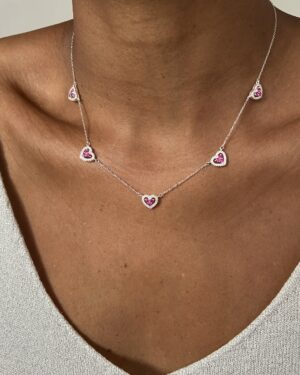 Colar 5 Corações Cravejados Pink